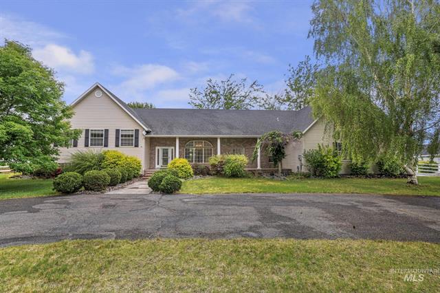 3711 N 2506 E, Twin Falls, Idaho